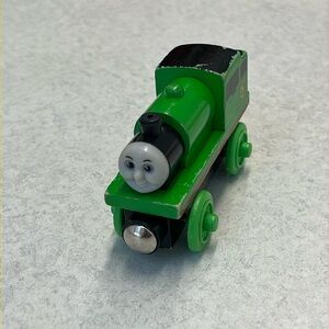 Percy Thomas the Tank Engine & Friends